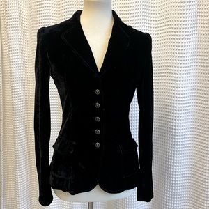 Like New TAHARI Silk &Viscose Velvet Blazer gorgeous stitching &detailed buttons